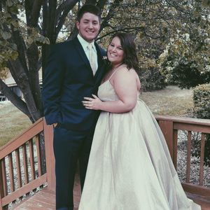 Meet your Posher, Lindsey